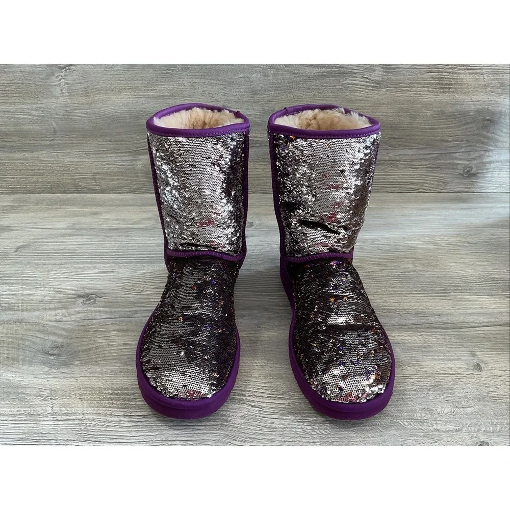 Ugg 1002978 Australia Womens 9 US Classic Short Sequin Boots Purple Silver RARE